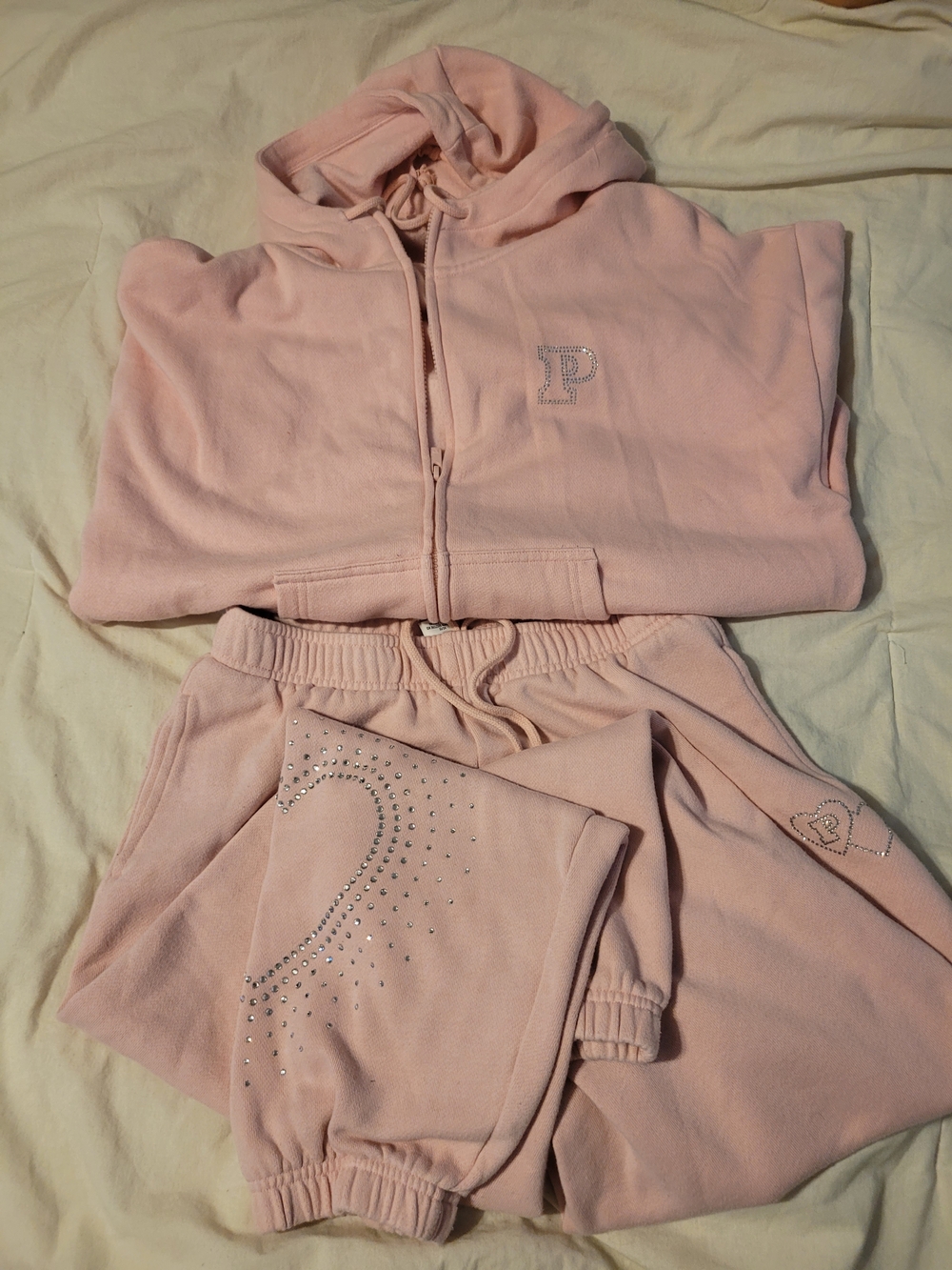 Victoria Secret Pink Rhinestone Heart Hoodie & Joggers Set